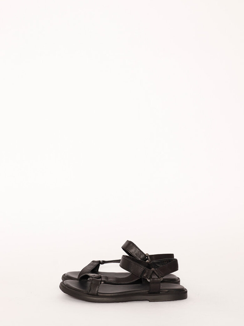 Lofina - Lofina sandal med velcro