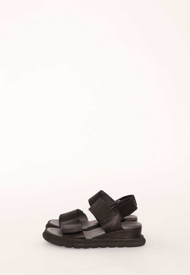 Lofina - Lofina sandal med kilehæl