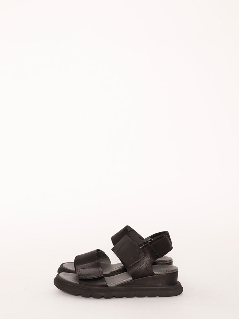 Lofina - Lofina sandal med kilehæl