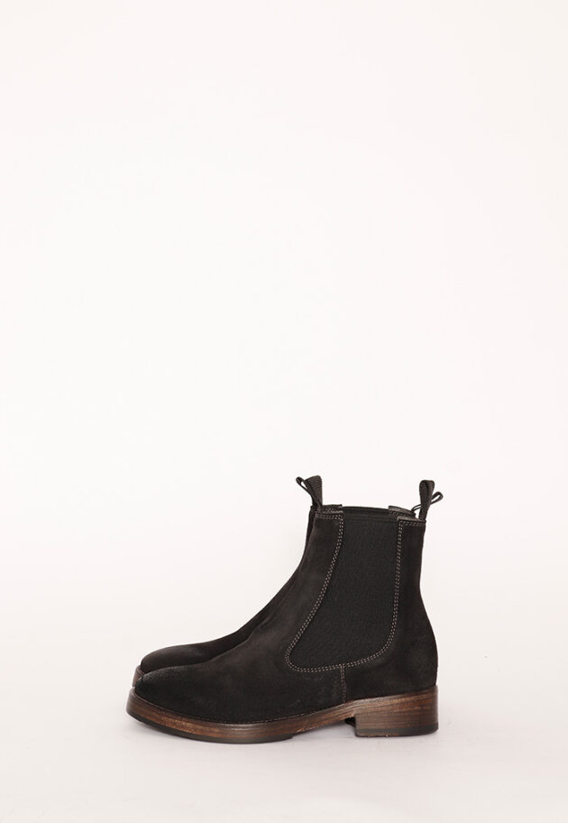 Lofina - Boot with a leather sole and elastics