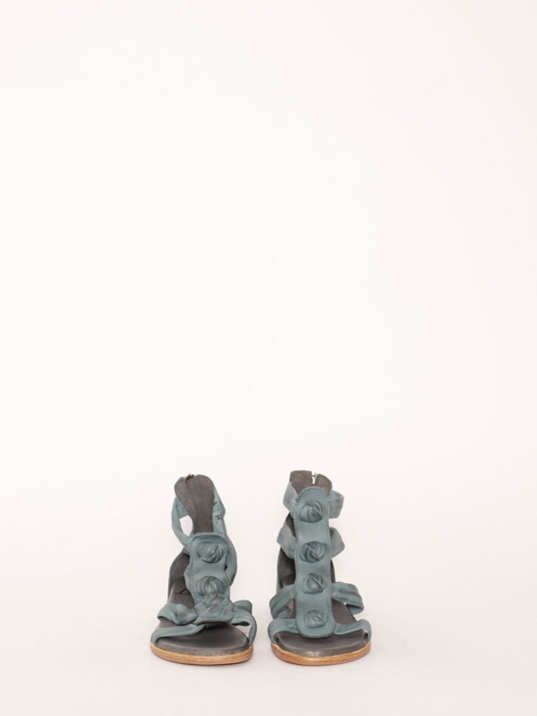 Lofina - Lofina sandal med knuder