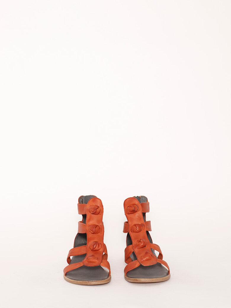 Lofina - Lofina sandal med knuder
