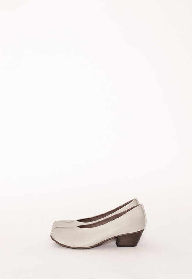 Lofina - Elegant Lofina pump