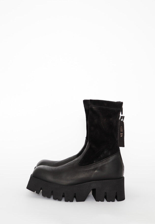 Lofina - Boot with suede stretch