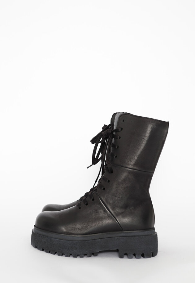 Lofina - Boot with laces and zipper