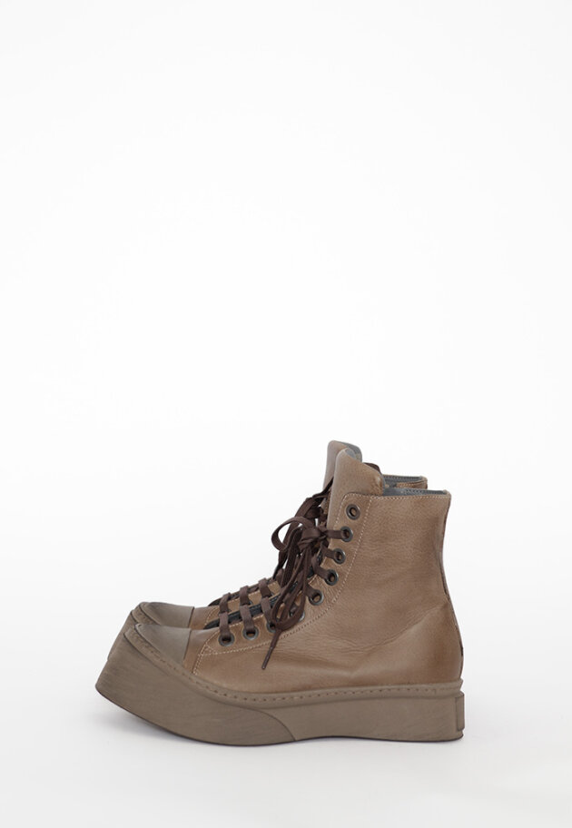 Lofina - Short boot with laces