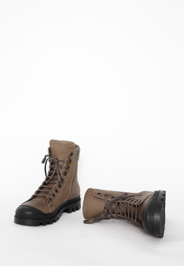 Lofina - Boot with laces