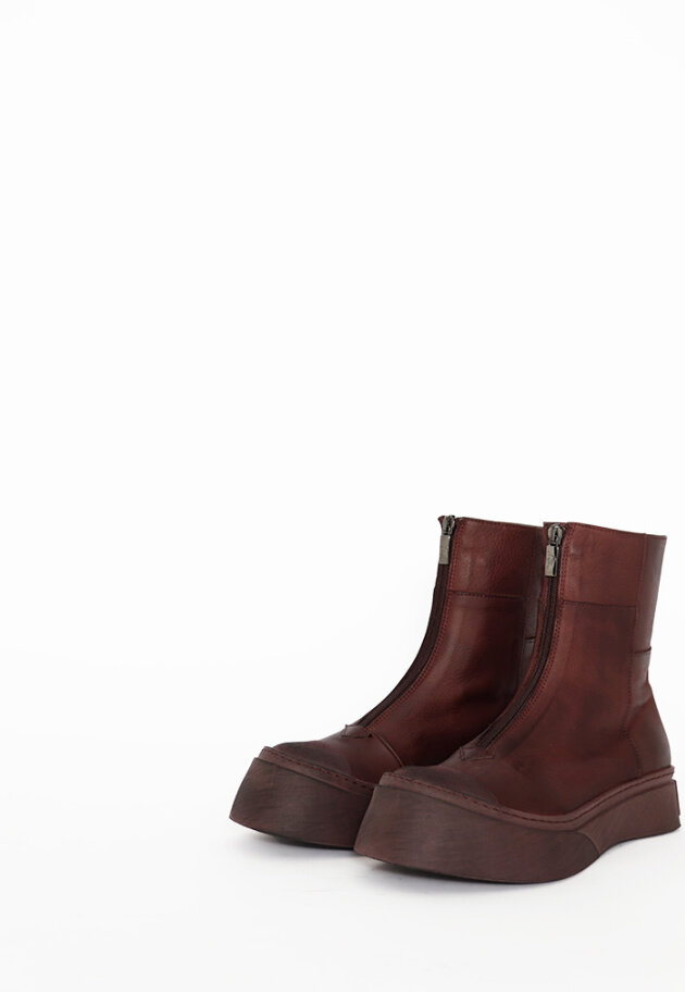 Lofina - Boot with front zipper