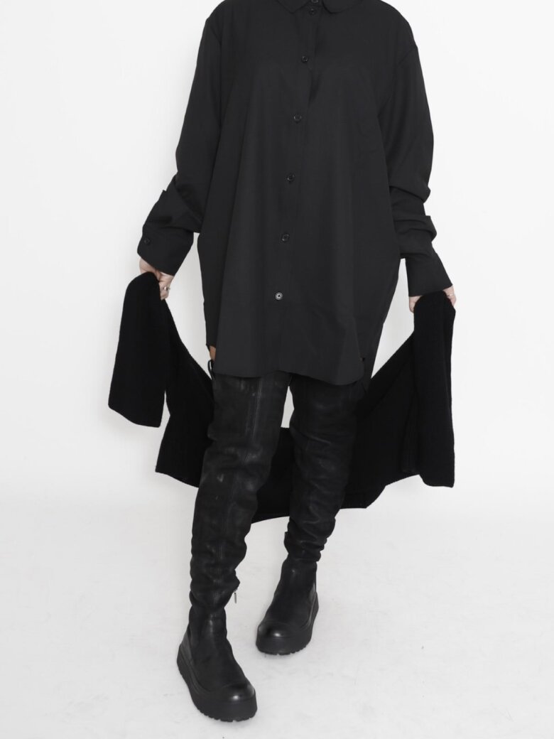 Sort Aarhus - Oversized fit shirt with buttons