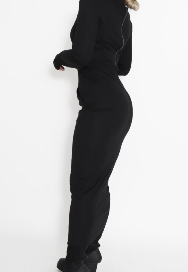 Sort Aarhus - Tight dress with extra long sleeves and a zipper