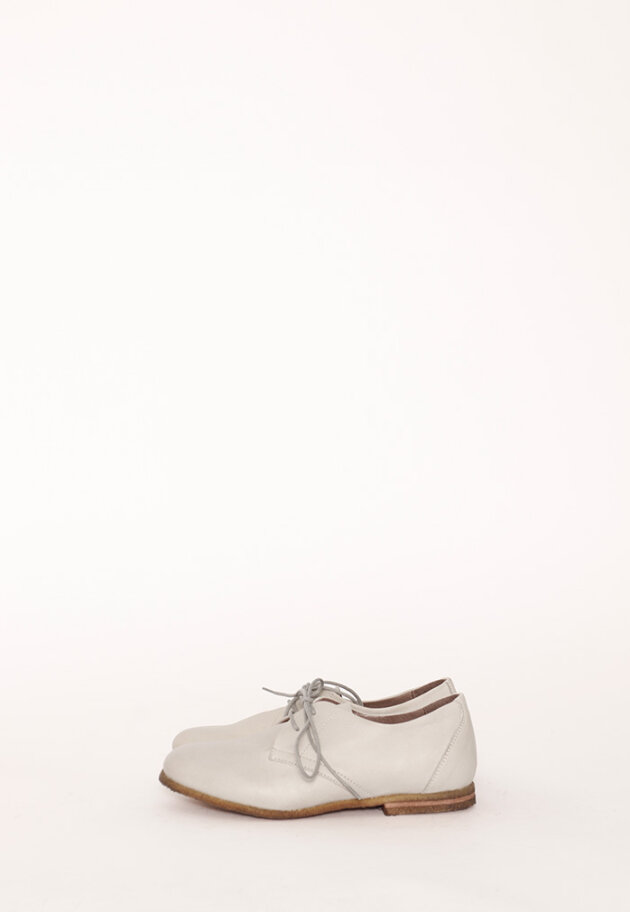 Lofina - Lav snøresko med rågummisål