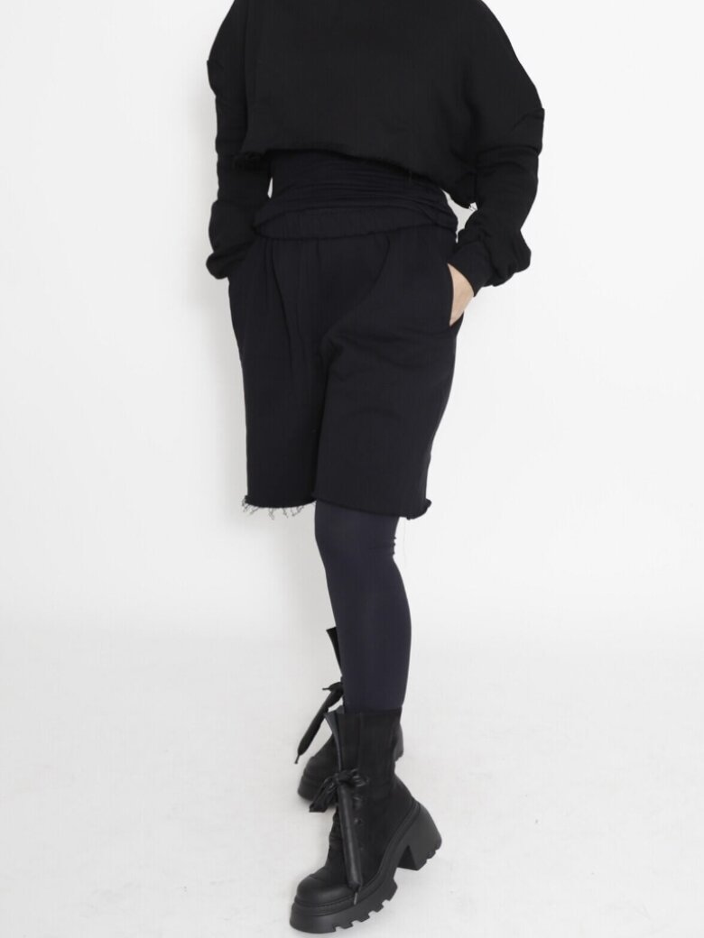Sort Aarhus - Cropped sweatshirt med lange ærmer
