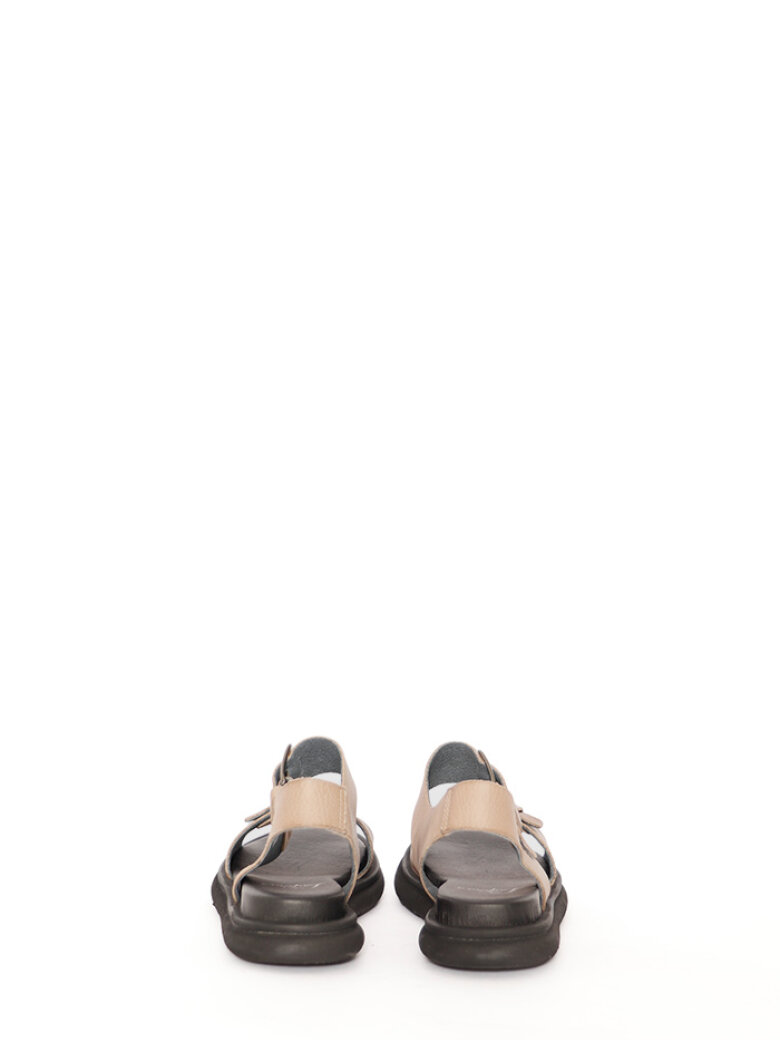 Lofina - Sandal with footbed sole and buckles