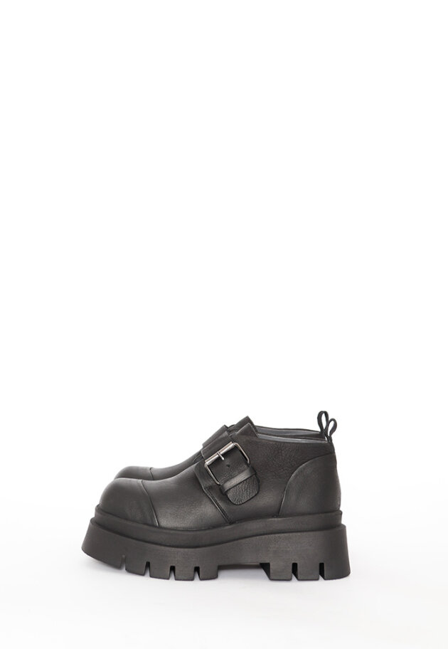 Lofina - Sko med spænde