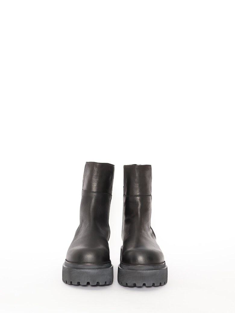 Lofina - Boot with zipper