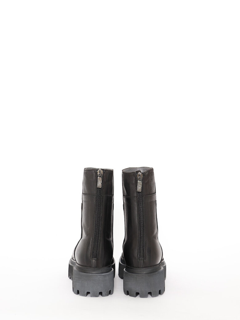 Lofina - Boot with zipper