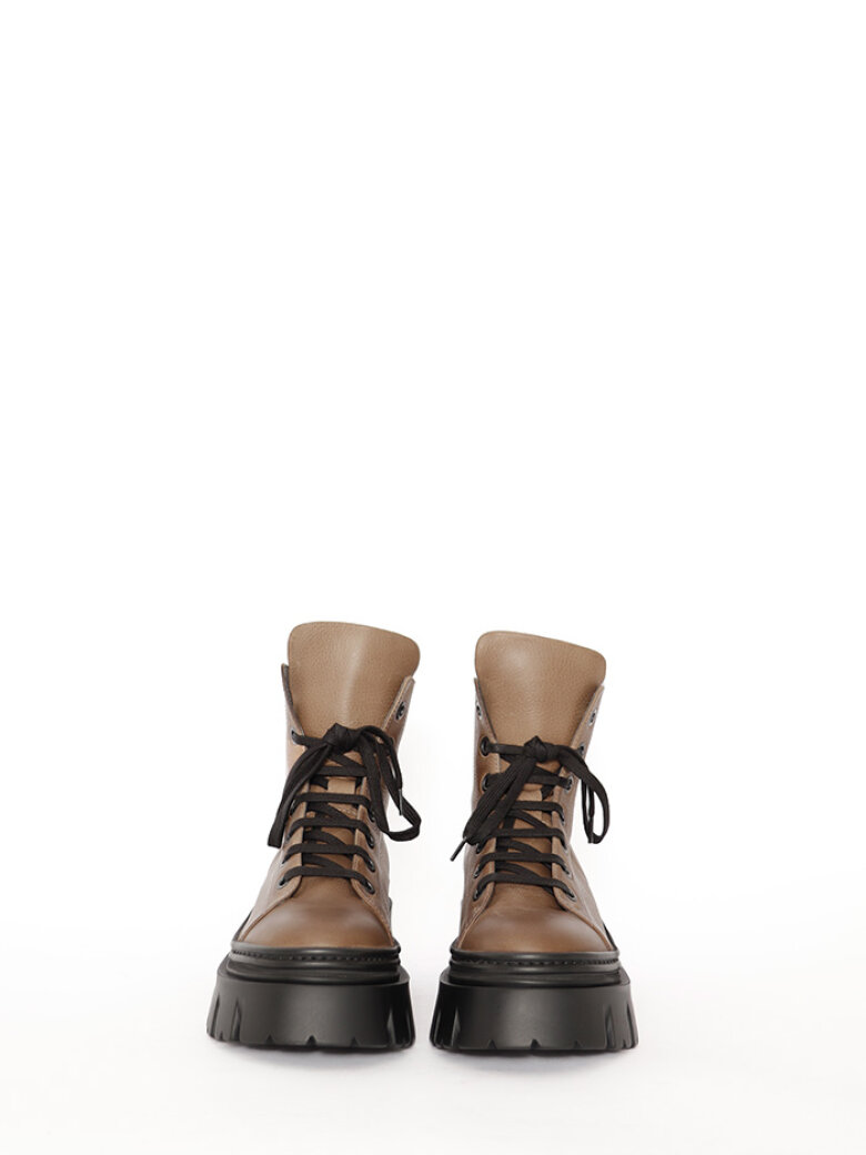 Lalin Boot Zero waste - shoes - Lofina - Boot with laces