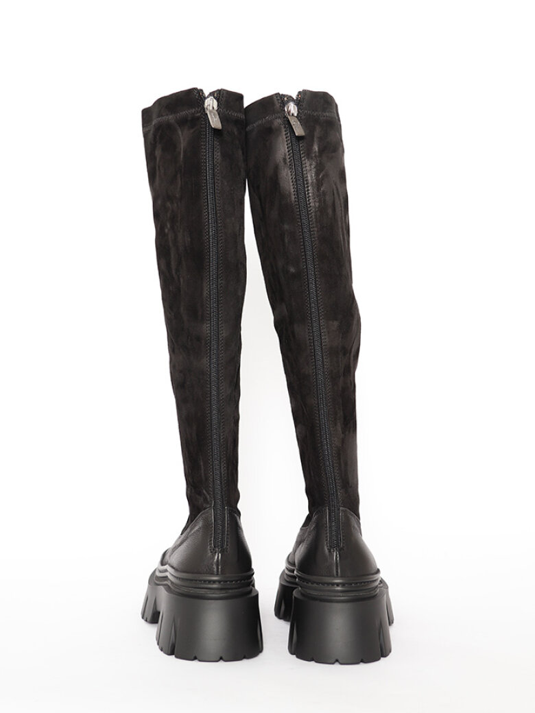 Lofina - Long boot with suede stretch skin