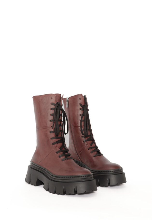 Lofina - Boots with laces and zipper