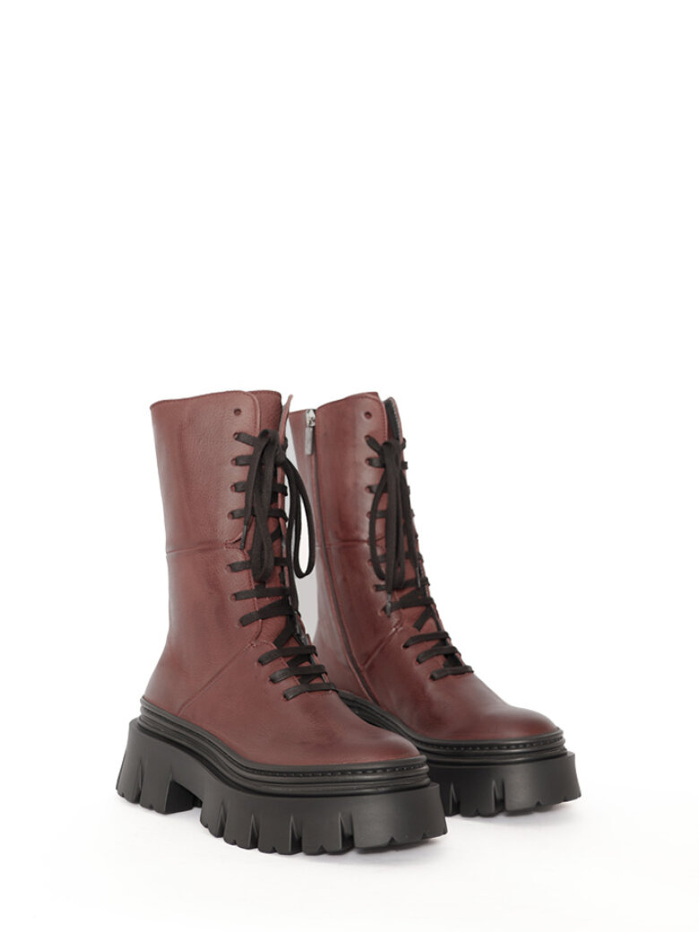 Lofina - Boots with laces and zipper