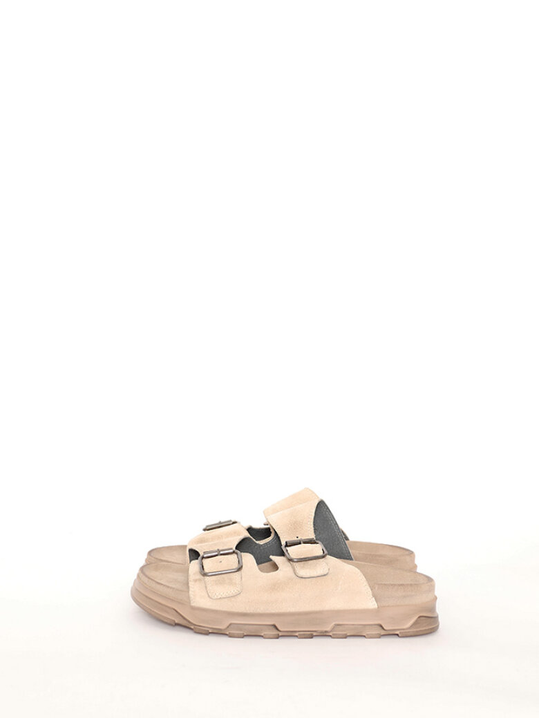 Lofina - Sandal with a footbed sole 
