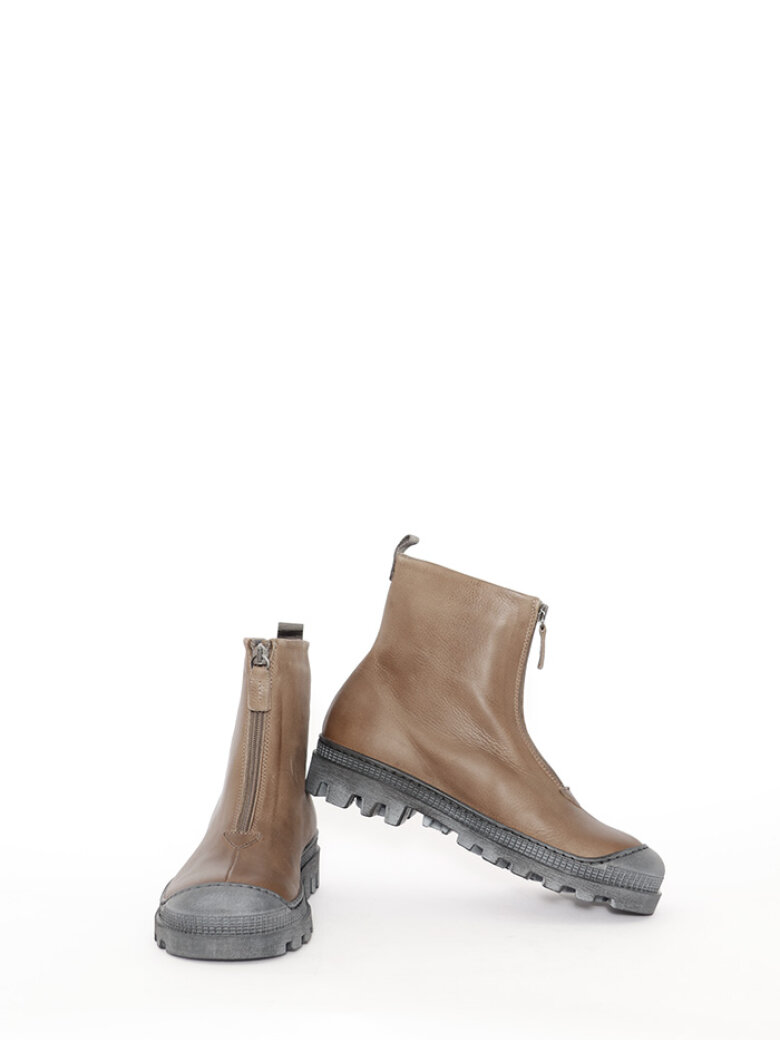 Lofina - Boot with front zipper