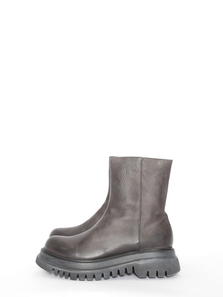 Lofina - Boot with zipper