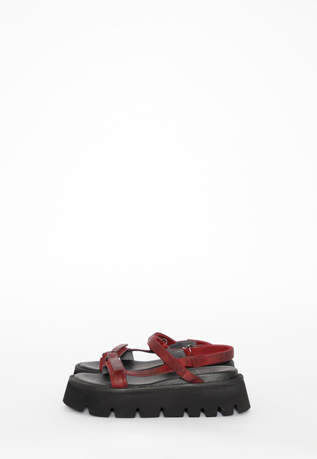 Lofina - Sandal med velcro