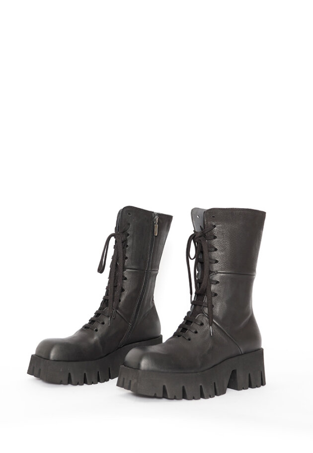 Lofina - Boot with laces and zipper