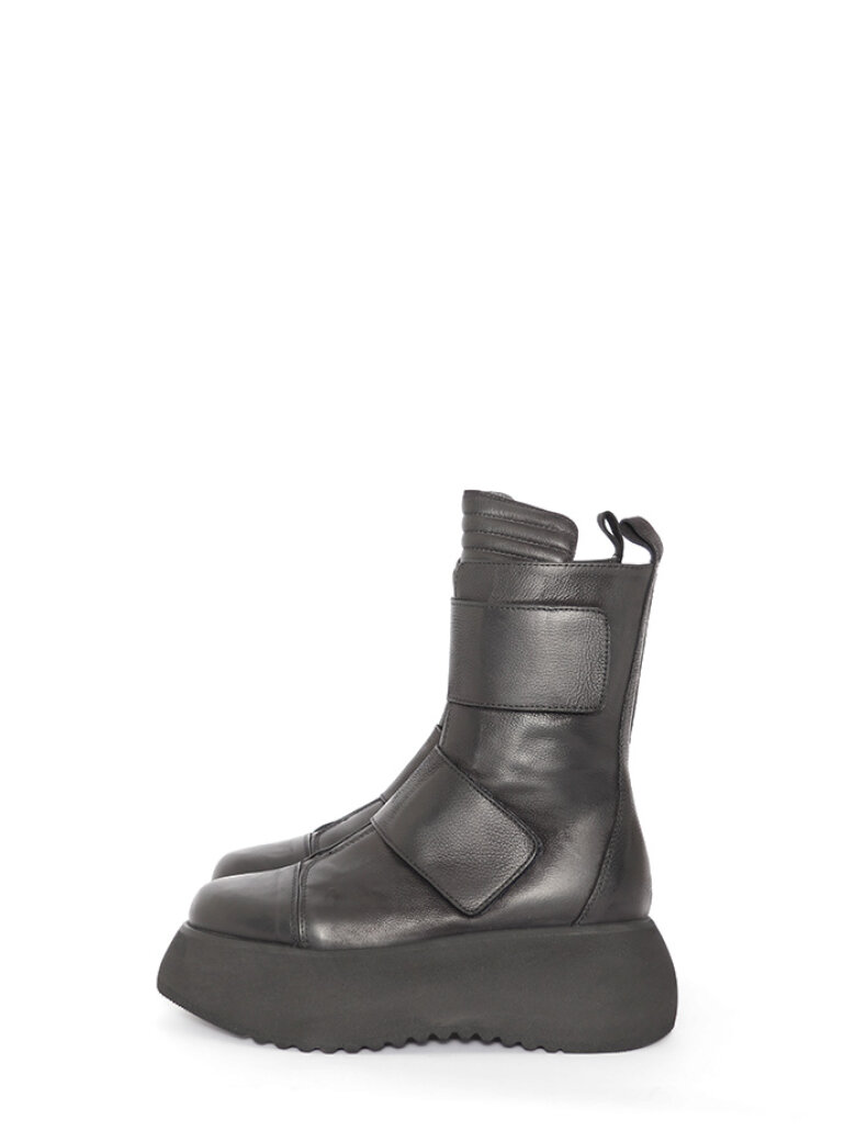 Lofina - Støvler med velcro og lynlås