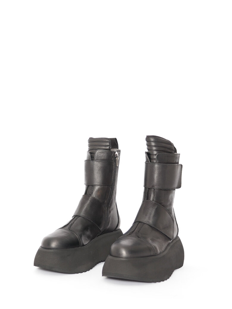 Lofina - Støvler med velcro og lynlås