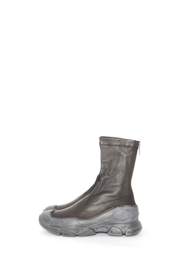 Lofina - Boot with stretch skin and zipper