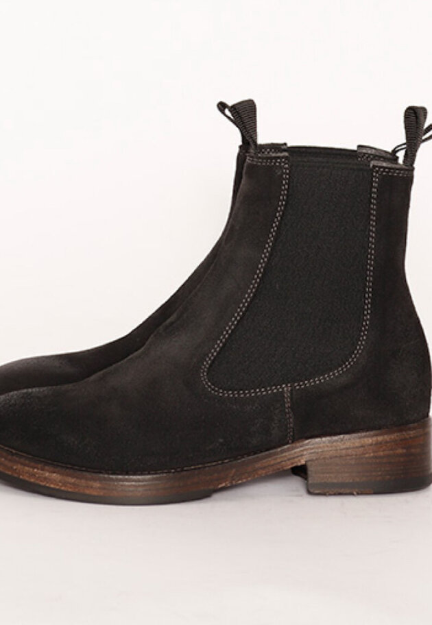 Lofina - Boot with a leather sole and elastics