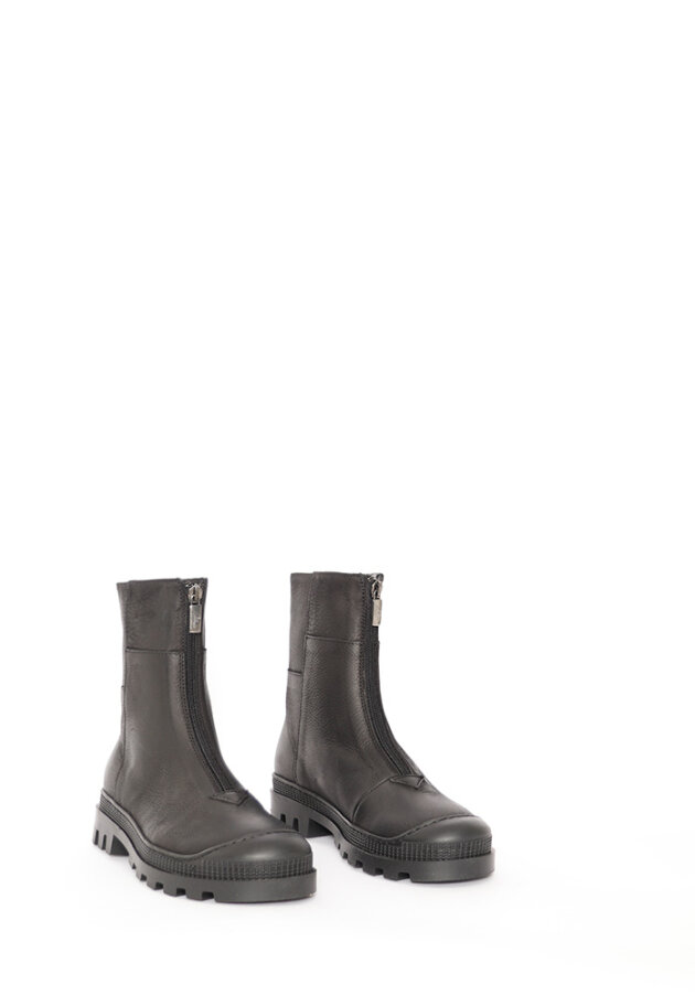 Lofina - Boot with zipper