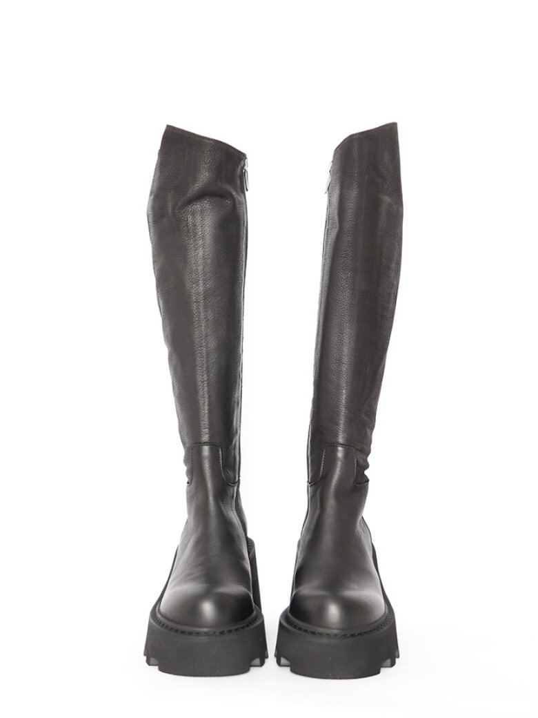Lofina - Long boot with zipper