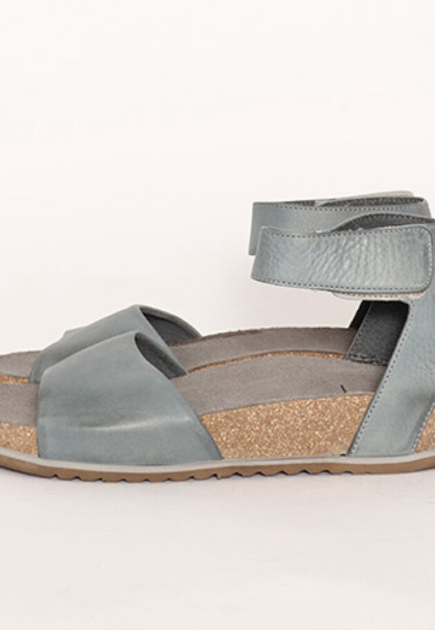 Lofina sandal med ankel rem