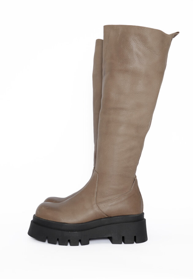 Lofina - Long boot with zipper