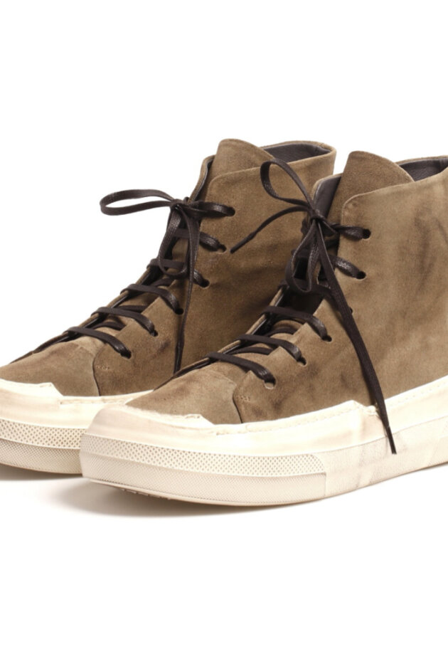 Lofina - Men shoe with a white sole and elastic