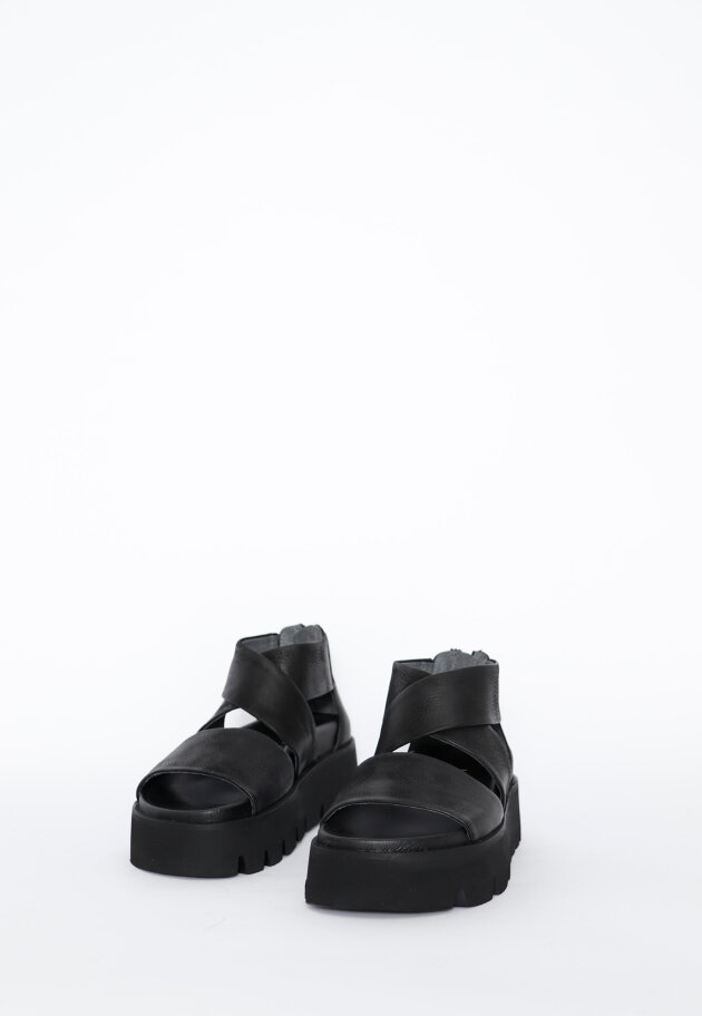 Lofina - Sandal with zipper