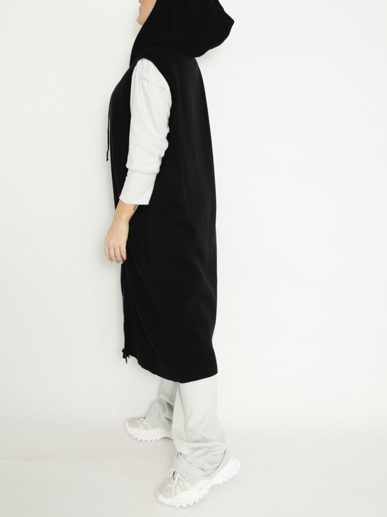 Sort Aarhus - Long knit vest