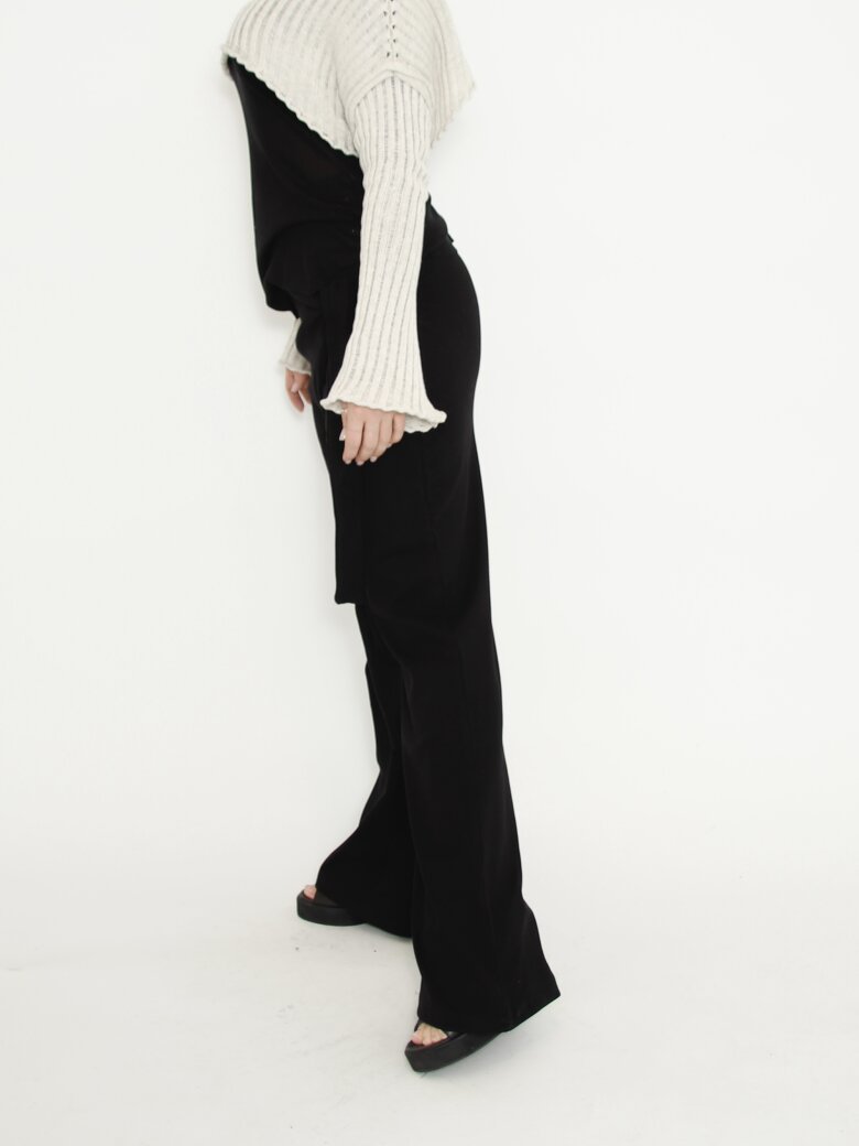 Sort Aarhus - Flared pants