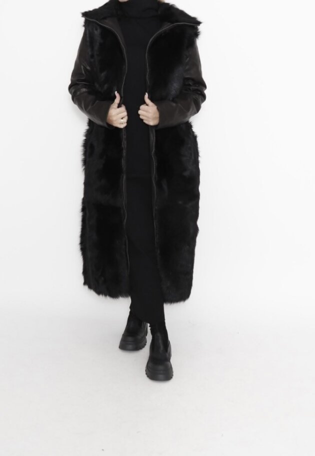 Sort Aarhus - Jacket long leather/fur with zipper