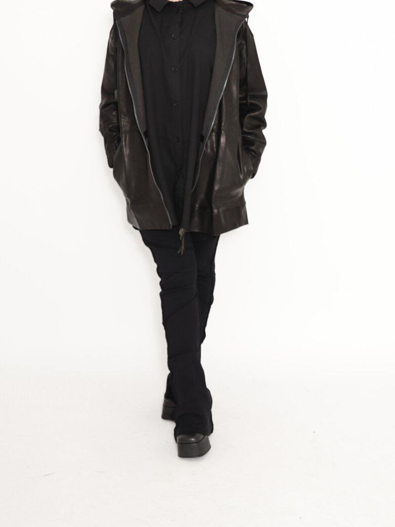 Sort Aarhus - Oversize stretch leather jacket with hoodie and zipper