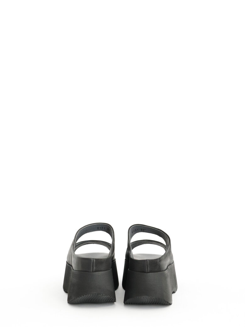Lofina - Sandal med åben tå