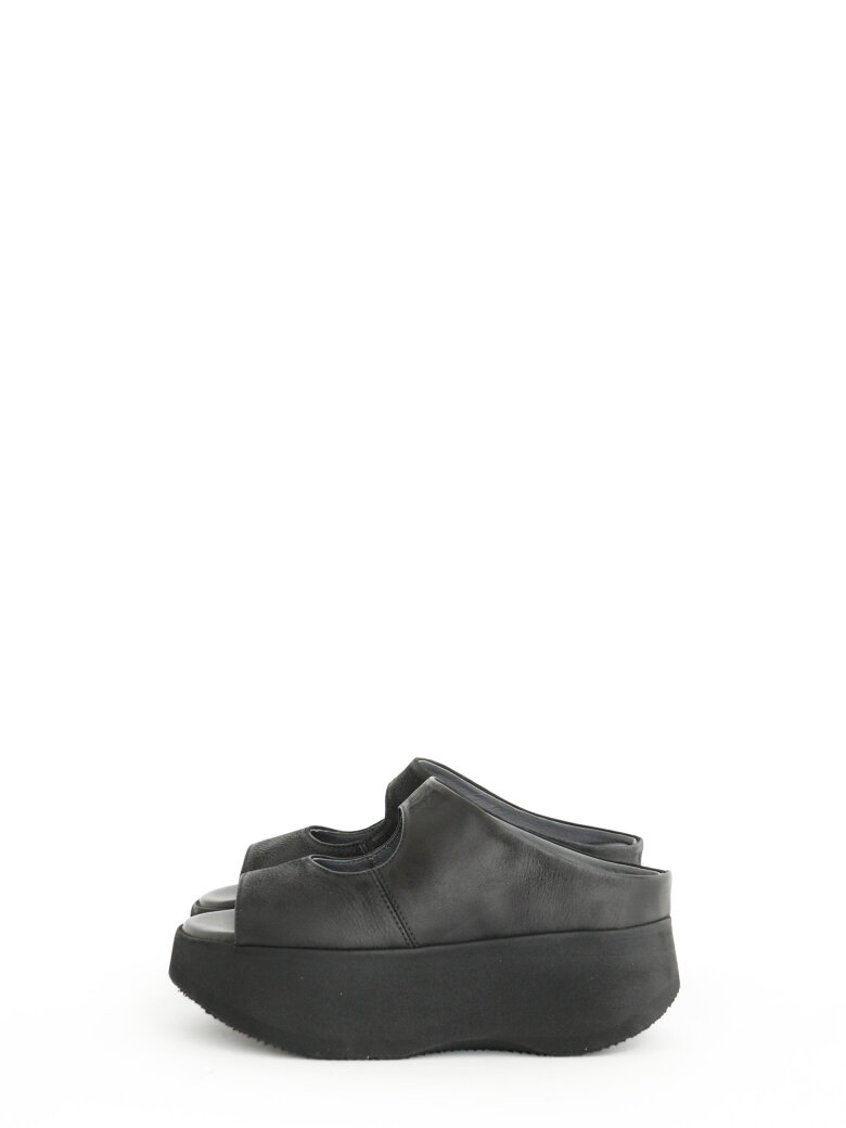 Lofina - Sandal med åben tå