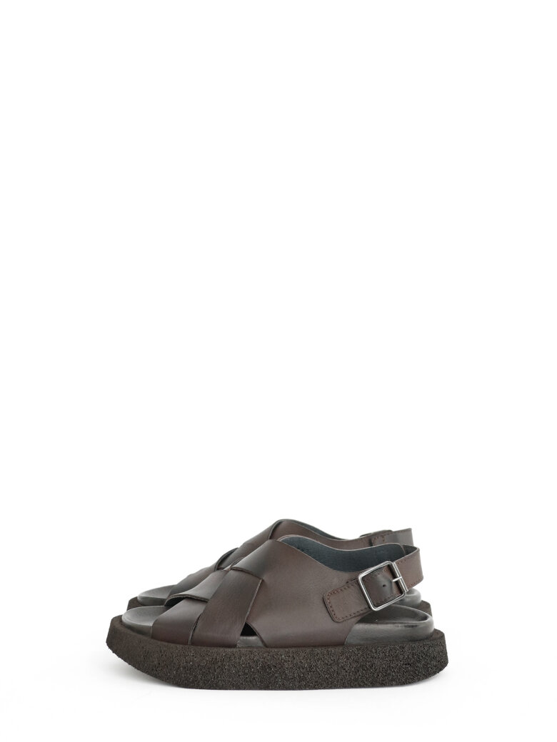 Lofina - Sandal with adjustable buckle