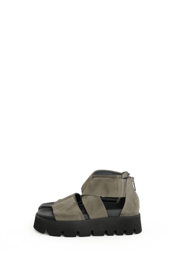 Lofina - Sandal in suede with a zipper