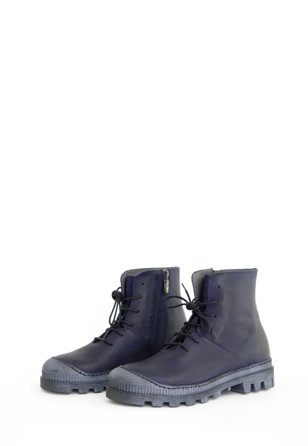 Lofina - Boot with laces and zipper