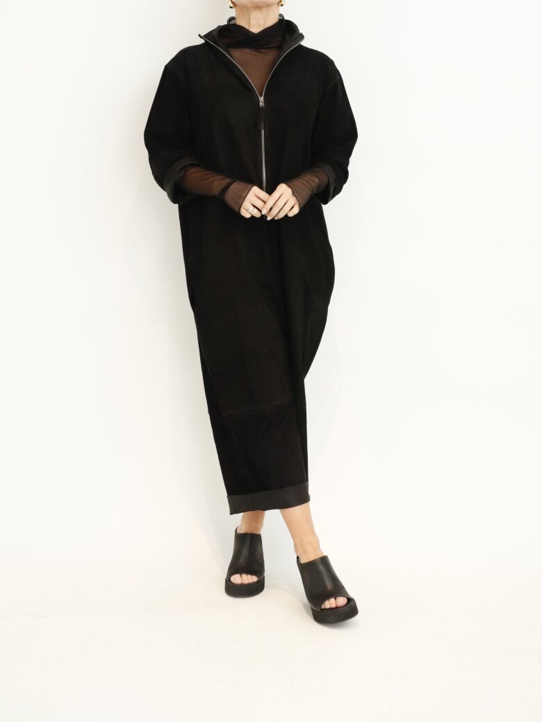 Sort Aarhus - Suede leather jumpsuit with zipper, pockets and wide legs