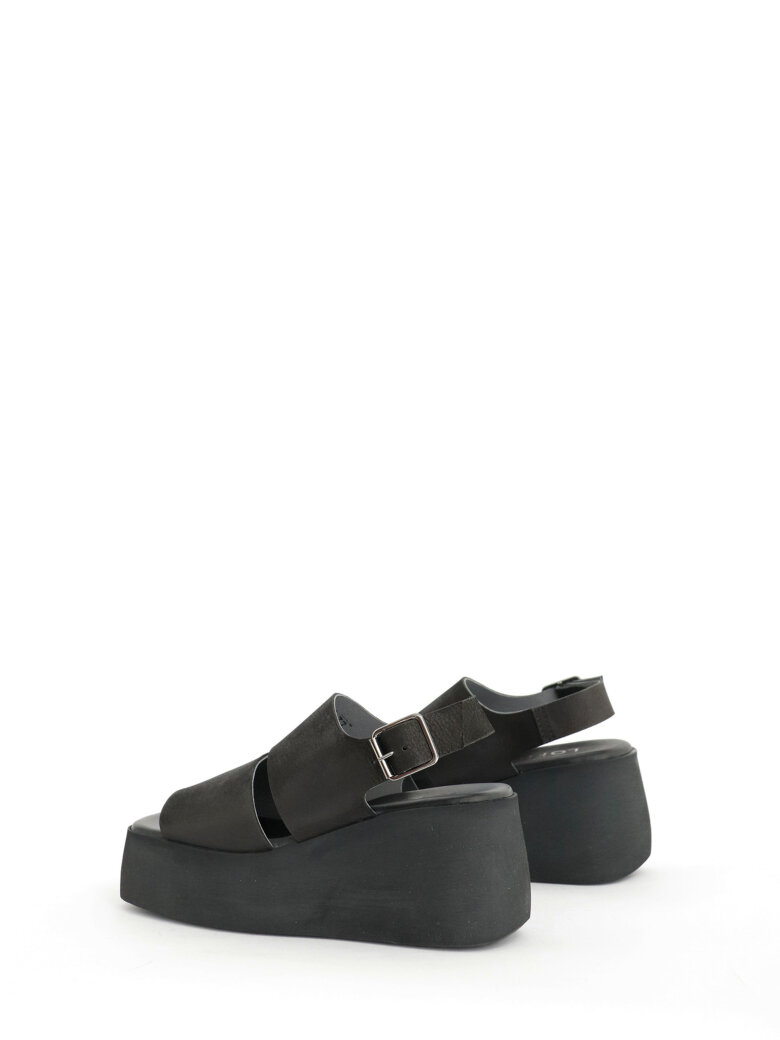 Lofina - Sandal med spænde